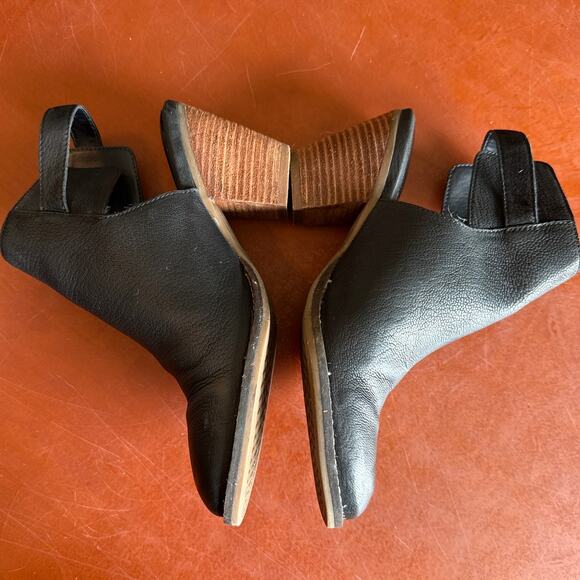 Cole Haan Pippa Black Leather Ankle Booties Women’s Size 9B Excellent - Picture 4 of 7